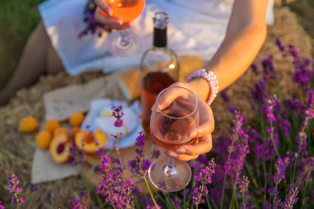 NymphFable Verre à Vin 42cl Peint à la Main Fleur de | WhichOne NymphFable Verre à Vin 42cl Peint à la Main Fleur de | WhichOne